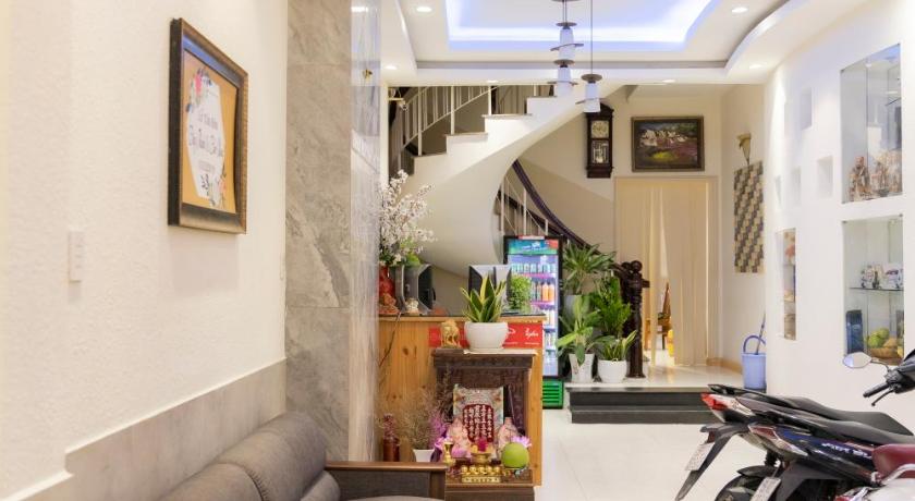 胡志明市 Nhu Huynh Hotel 2星级 酒店 套房