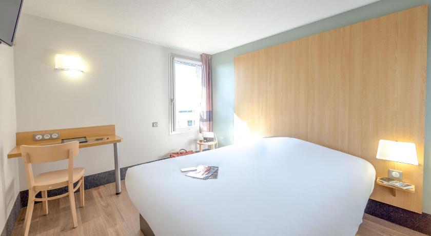 B&B HOTEL PERPIGNAN Nord Aeroport photo