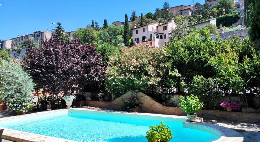 Villamena — Hotel in Spello