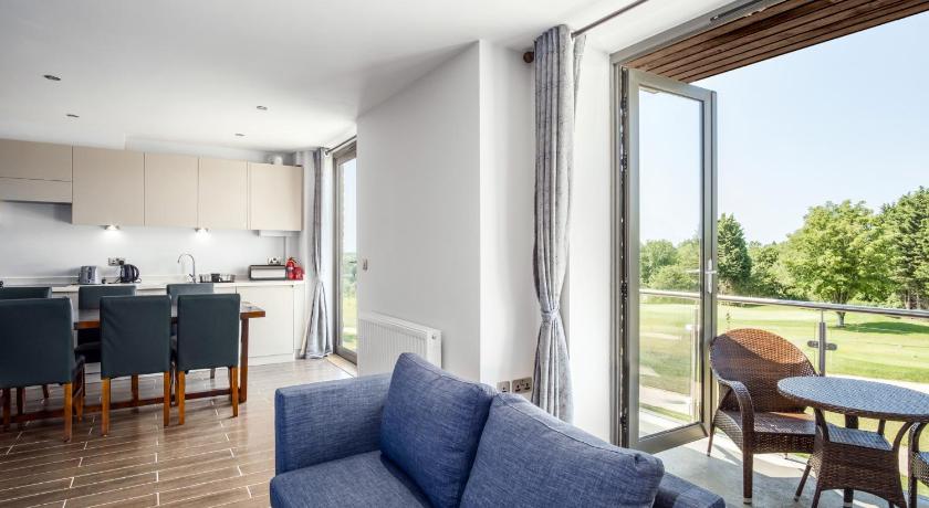 Cotswolds Hotel & Spa photo