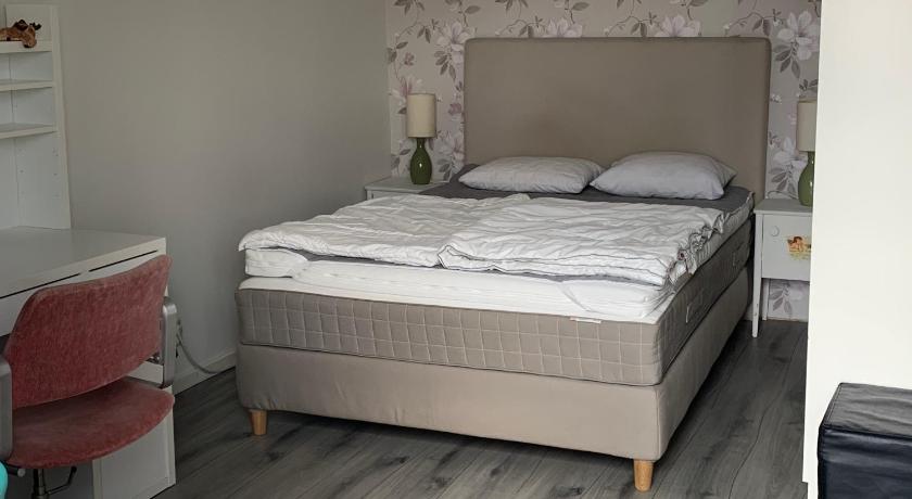 Image of Two-Bedroom Apartment 15