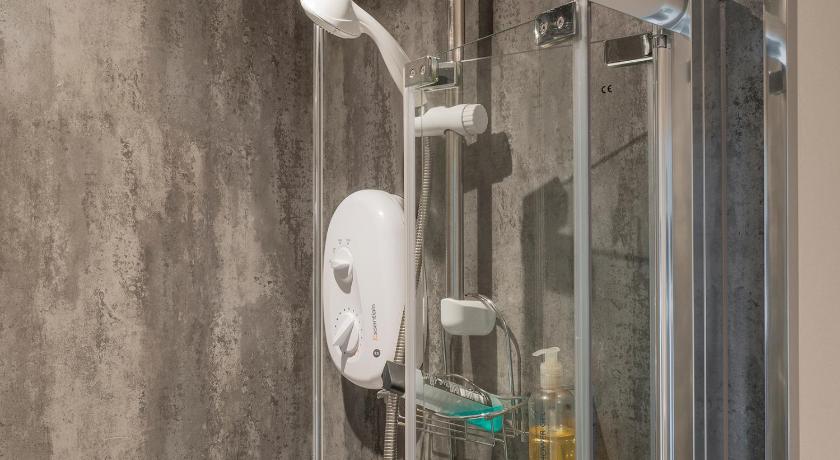 Image of En Suite King-Size Double/Twin Room 5