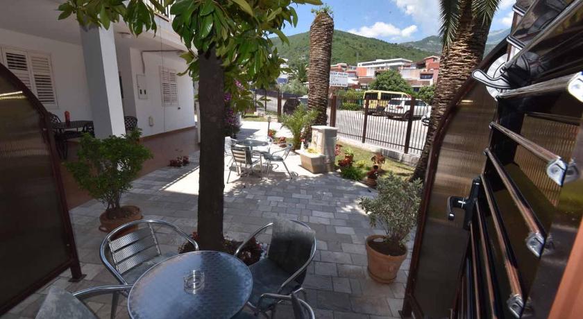 Studio Apartments 6 Palmi photo