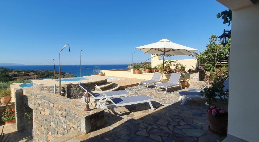 Villa Azure Sea, Istron photo