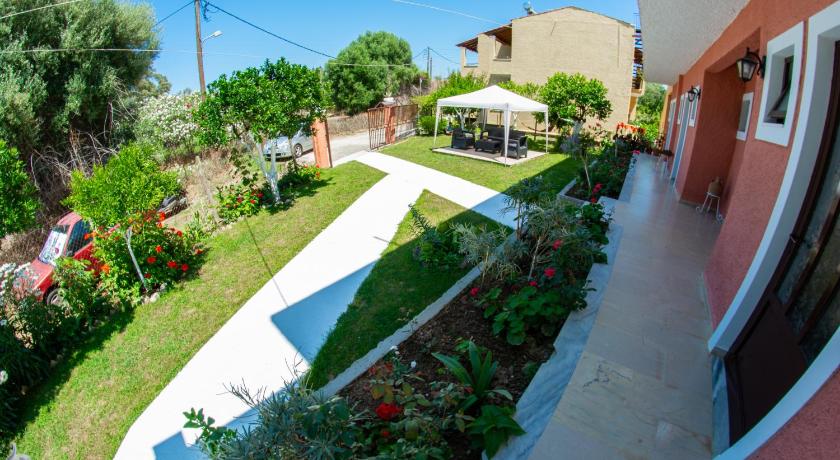 Costas apartments photo