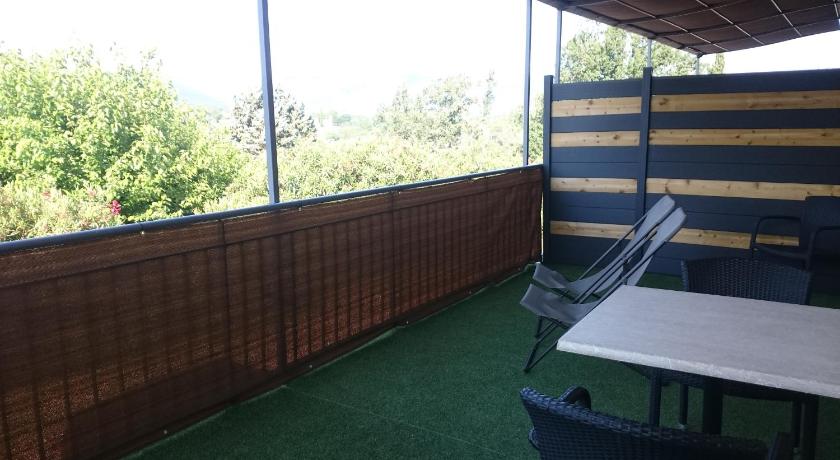 Image of Twin Room with Mountain View 3