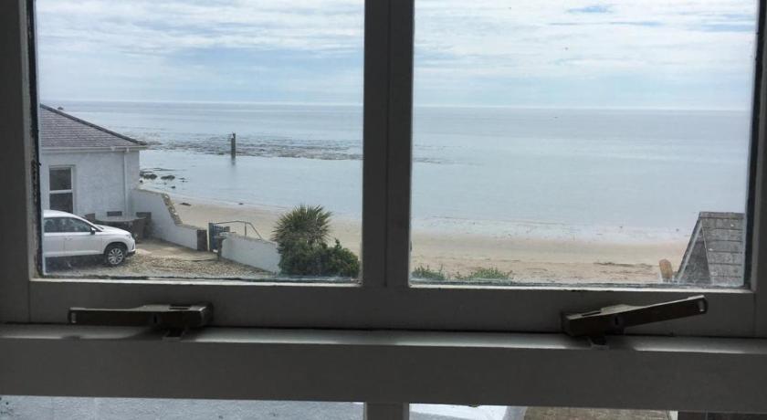 The Wooden House Hotel photo