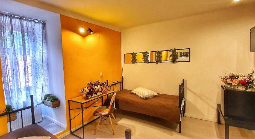 Casa Crown photo