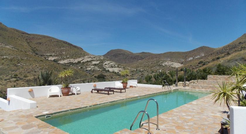 En la Majada Redonda — Hotel in Presillas Bajas