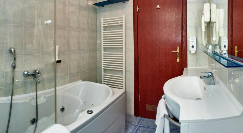 Hotel Europa photo