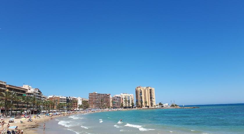 Modern Apartment On Playa Del Cura - image 8