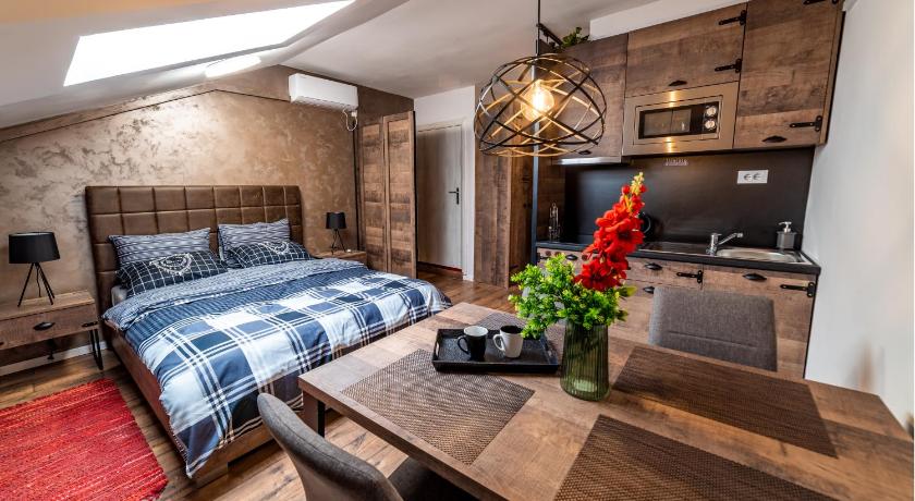 Ivi Place Apartments photo