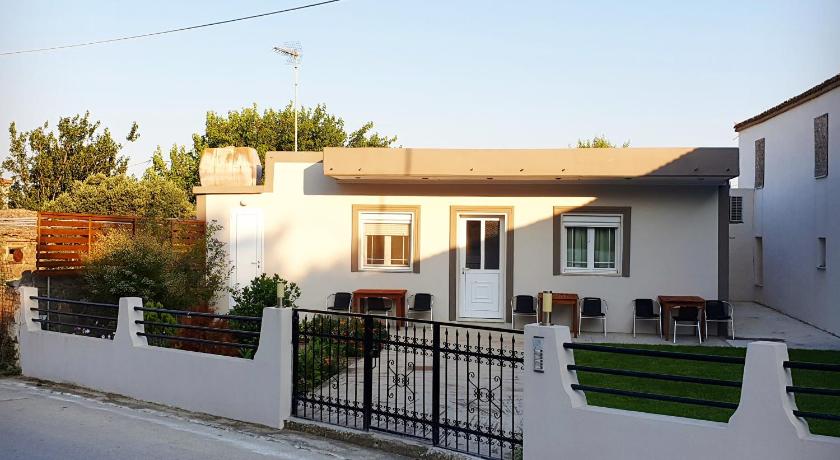 Repanidi Apartments — Hotel in Karpasion