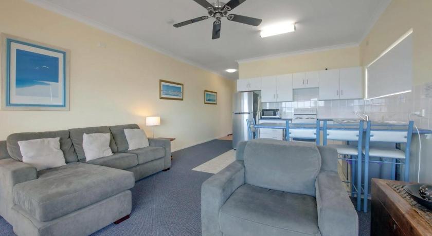 Quarterdeck 5 panoramic water views and close to town photo