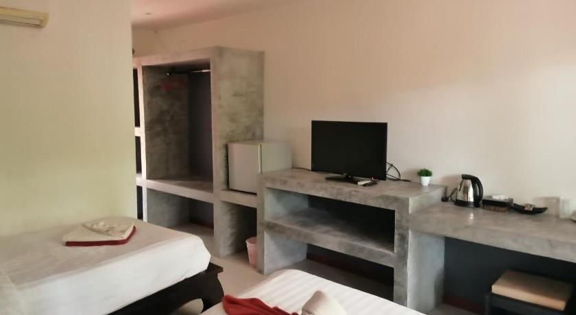 Image of Superior Room 12