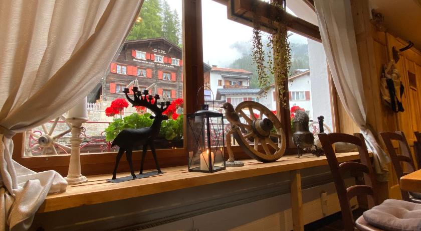 Gasthaus Edelweiss — Hotel in Langwies