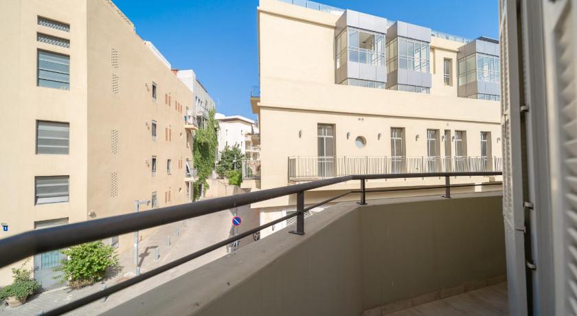 YalaRent Boutique Apartments in Jaffa's Flea Market photo