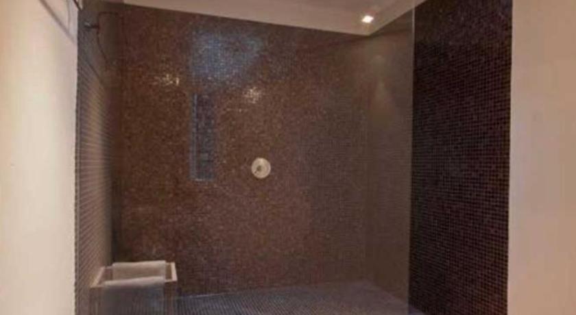 Hotel Lowen photo