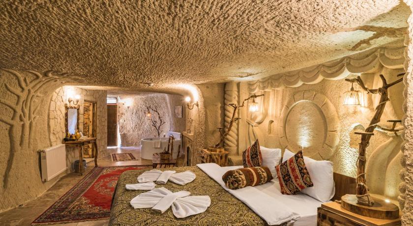Kapadokya Ozel Havuzlu Odalar Balayi Ve Tatil Firsat Paketleri