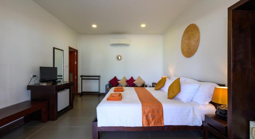 Image of Beach Front Bungalow 13
