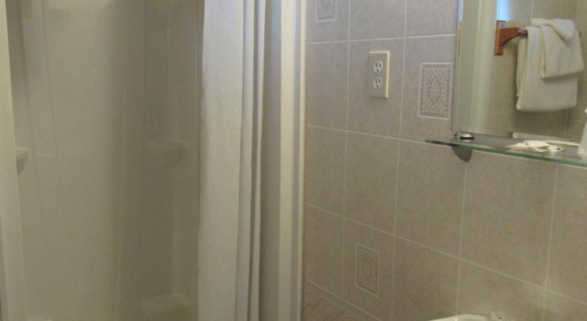 Acadia Gateway Motel photo