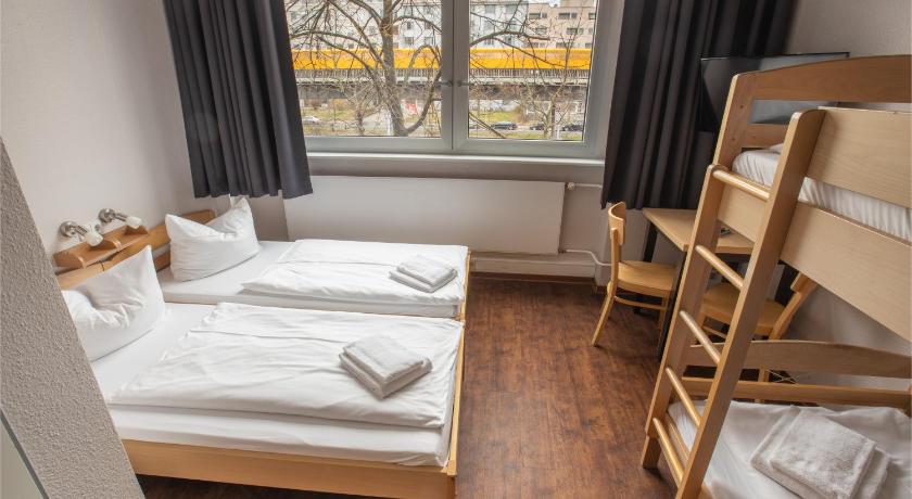 Image of Six Bedroom Standard 3