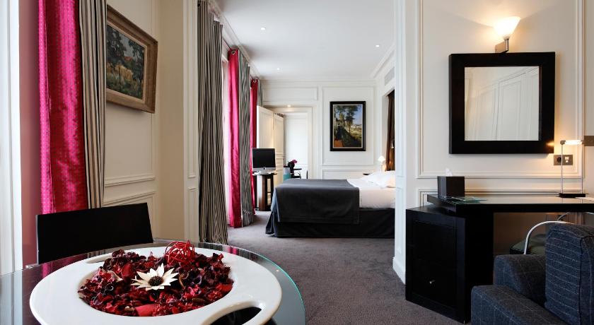Image of Junior Suite 3