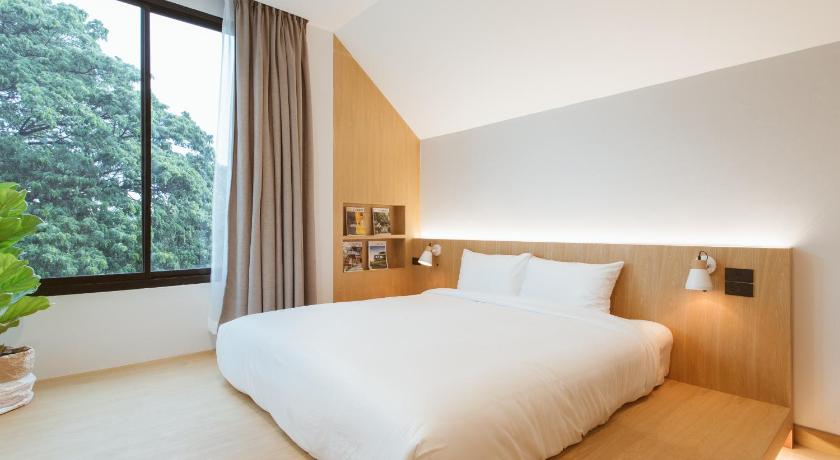 Image of Luxury Room 1