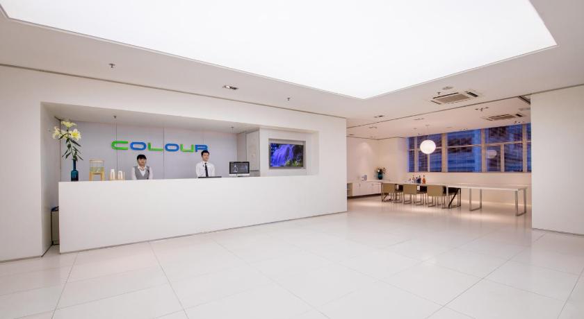 Shenzhen Dongmen Colour Hotel - image 6