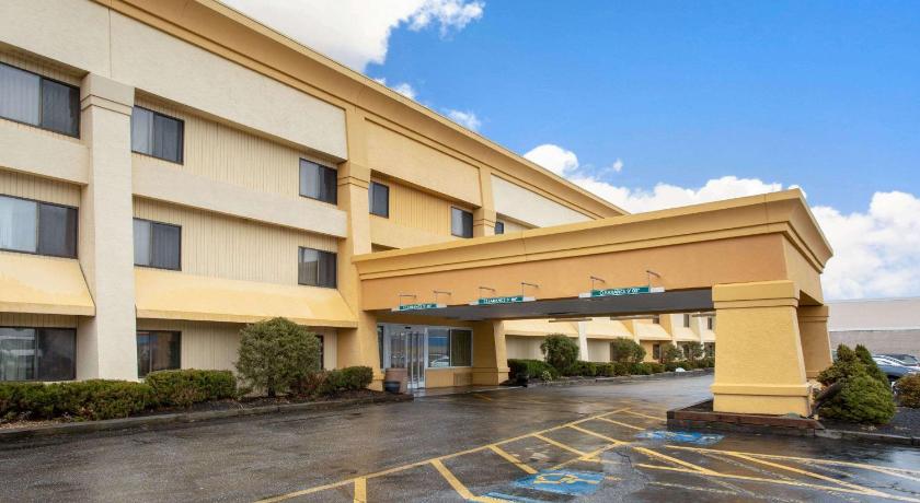 La Quinta Inn by Wyndham Auburn Worcester