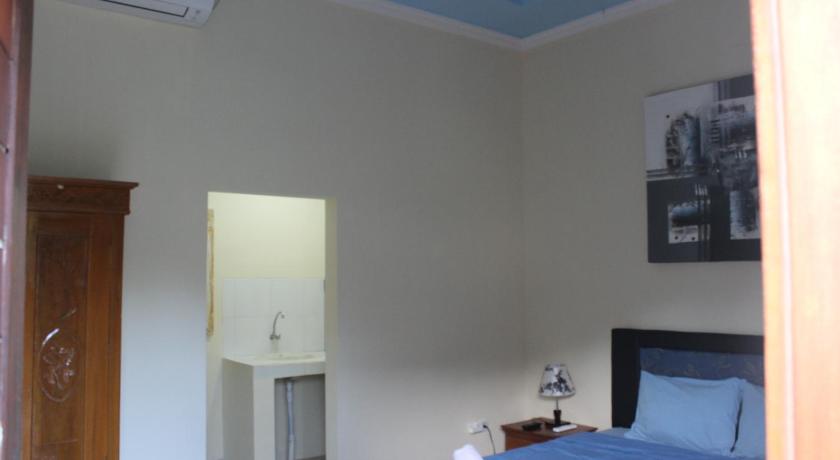 Ady Homestay photo