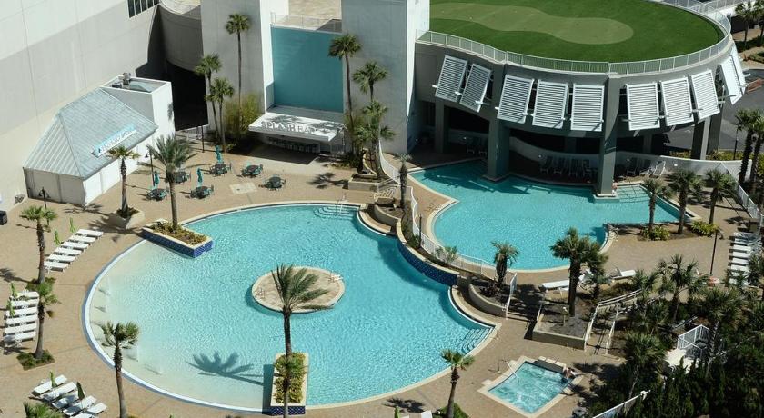 Laketown Wharf Luxury 1 BR Gulf View Condo hosted by EastWestGetaway photo