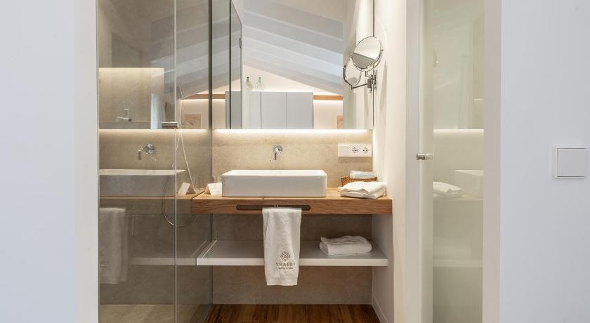 Ynaira hotel & Spa