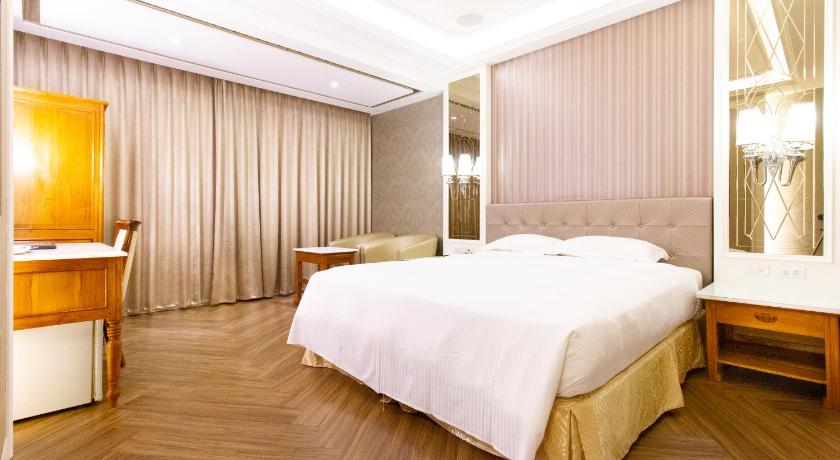 Image of Standard Double Room 0