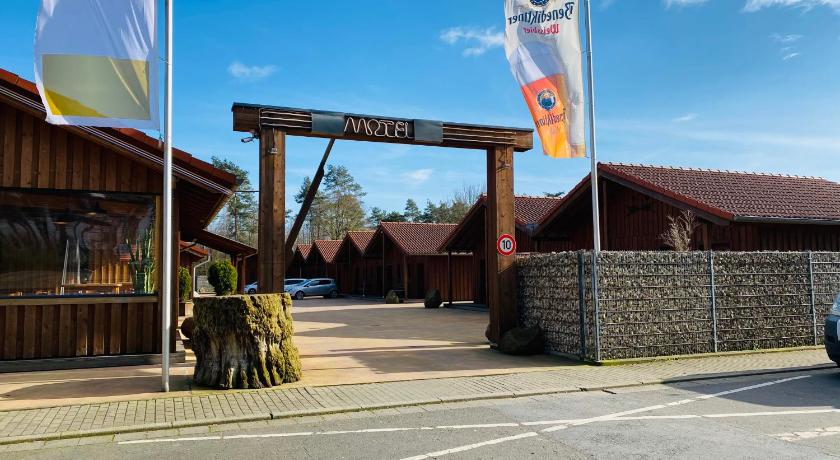 Roadcamp - American Motel & Sportsbar