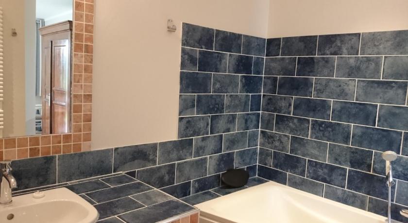 Image of Large Double Room 2