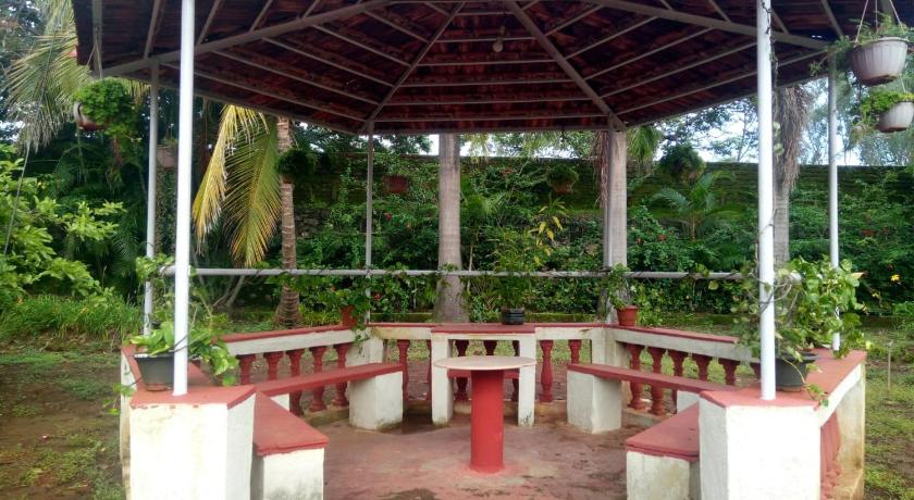 Avishkar Holiday Home 10BHK photo