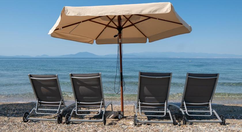 Villa Ambrosia, beach house, Platanidia, Pelion photo