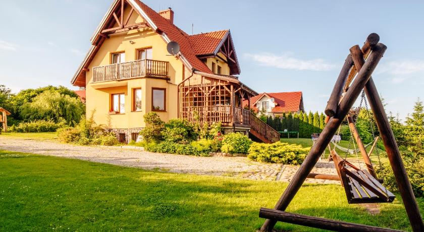 Gospodarstwo Agroturystyczne Rowerowa Przystan "Jankesowka" — Hotel in Bartazek