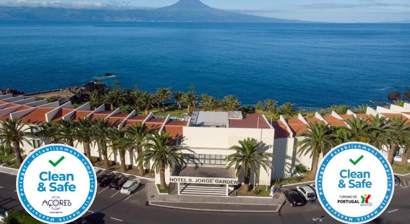 Hotel Sao Jorge Garden — Hotel in Velas