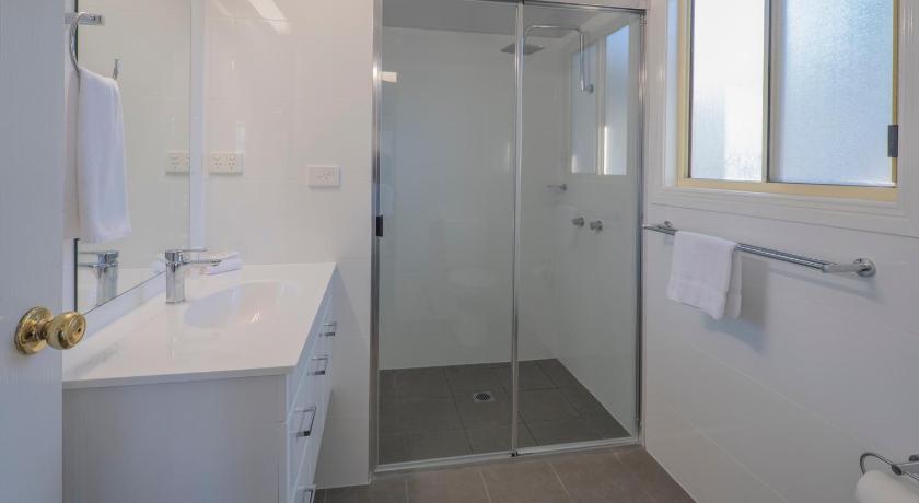 รูปของดีลักซ์ เคบิน 2 ห้องนอน (2-Bedroom Deluxe Cabin) 2