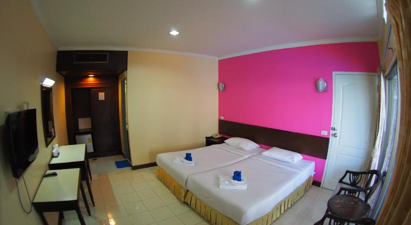 Jed Pee Nong Hotel โรงแรมเจ็ดพี่น้อง photo