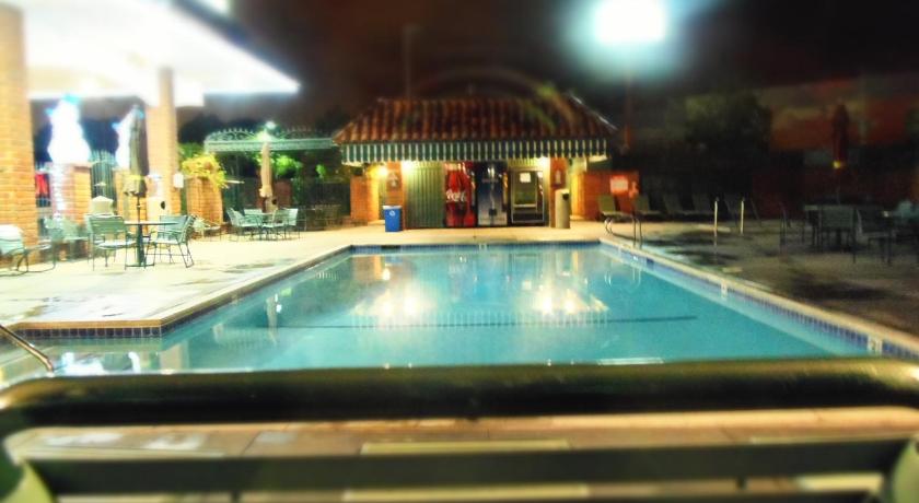 Laguna Hills Lodge-Irvine Spectrum photo
