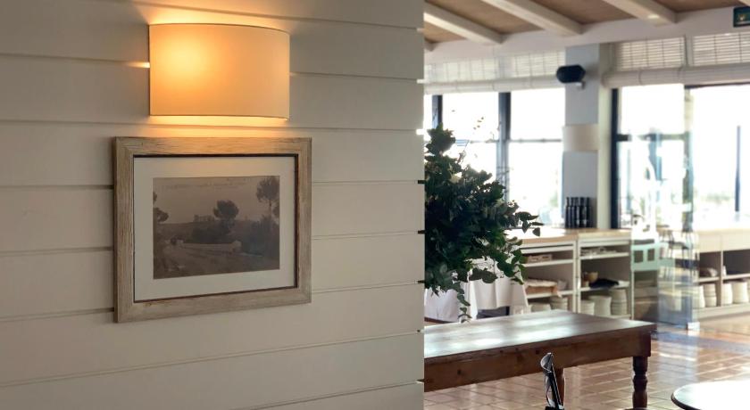 El Far Hotel Restaurant