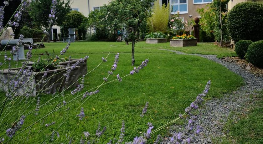 Landhotel Saar-Mosel photo