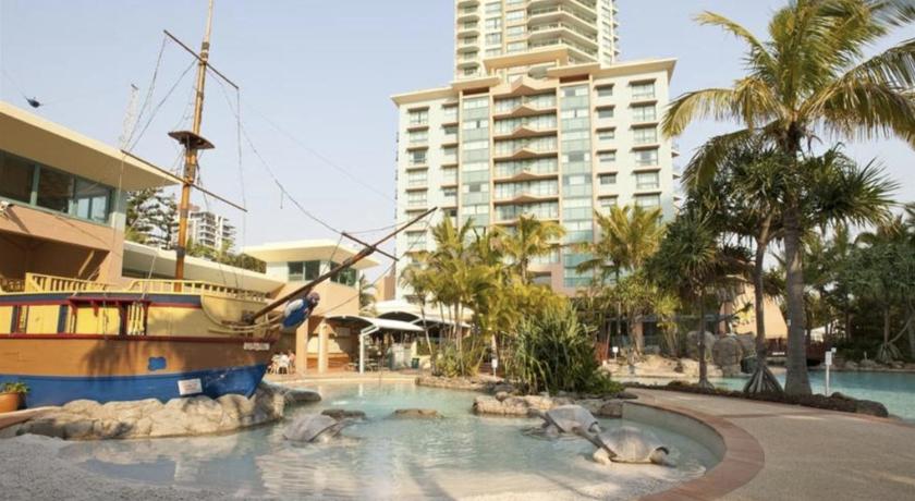 Crown Towers photo