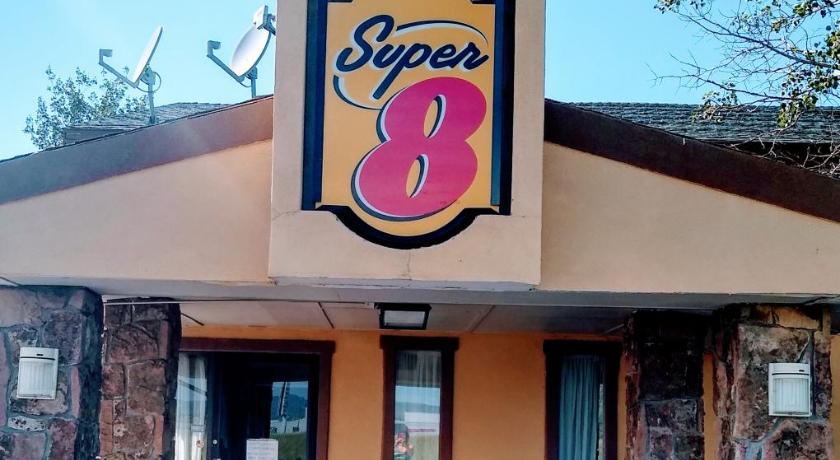 Super 8 By Wyndham Craig