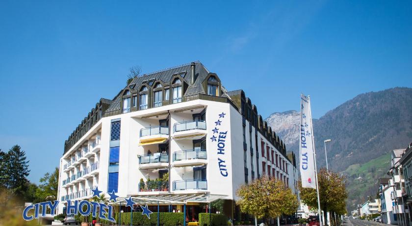 City Hotel — Hotel in Schwyz
