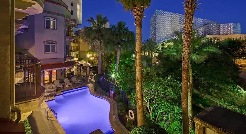 Hotel Indigo San Antonio Riverwalk