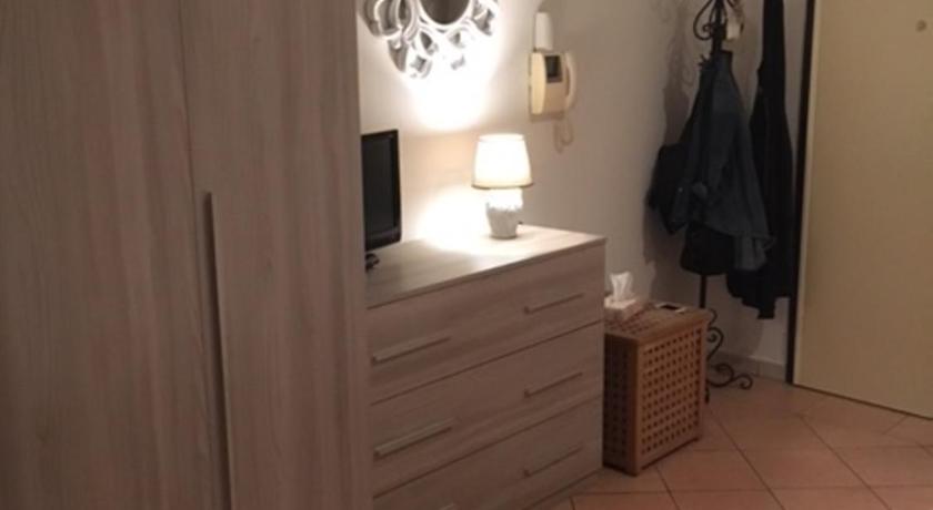 Image of Apartment 14